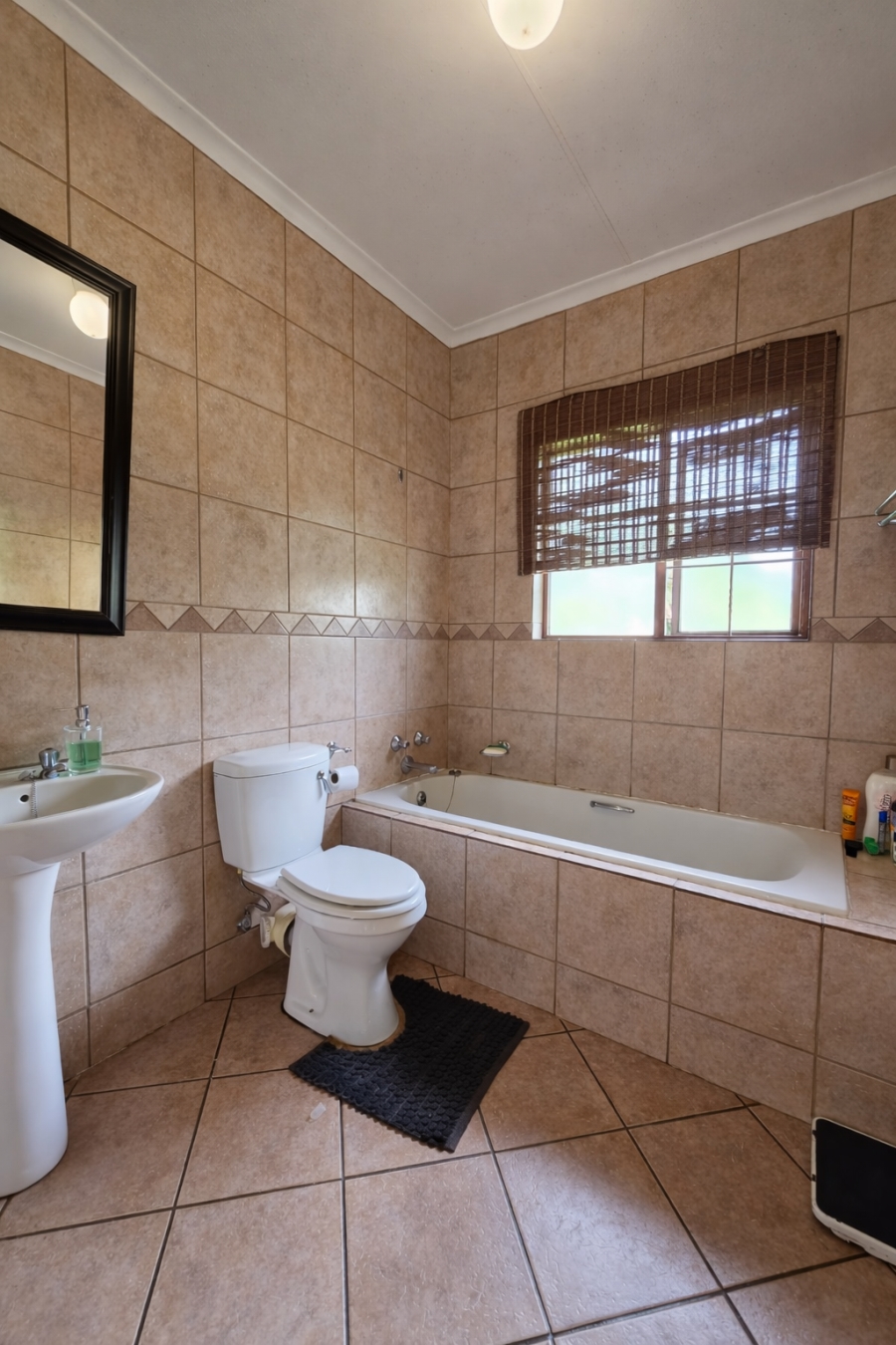 3 Bedroom Property for Sale in The Coves North West